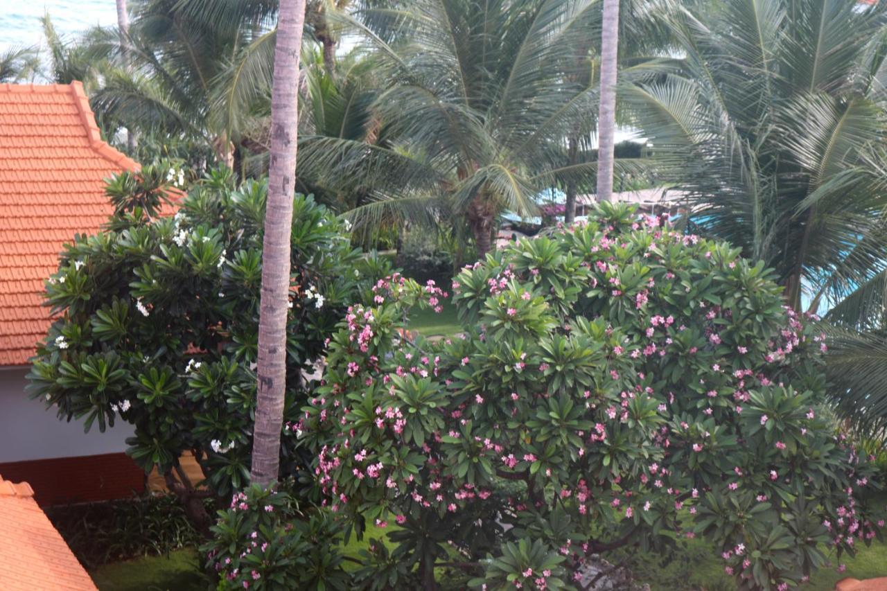 Ravenala Muine Resort Phan Thiet Bagian luar foto